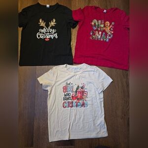 GIRLS SIZE 7 CHRISTMAS SHIRTS